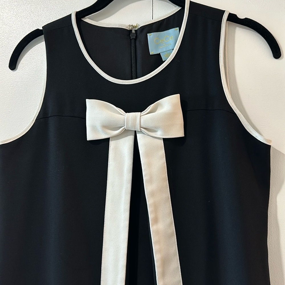 CeCe by Cynthia Steffe Molly Long-Sleeve Dress with Flyaway Front - Picture 4 of 8